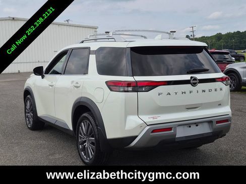 Used 2024 Nissan Pathfinder SL w/ SL Premium Package FWD image 8