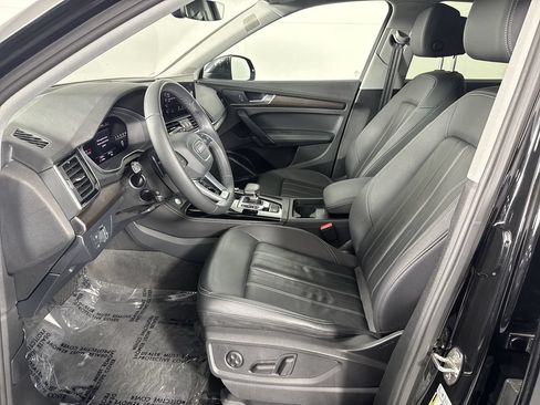 Used 2023 Audi Q5 2.0T Premium Plus w/ Premium Plus Package AWD/4WD image 19