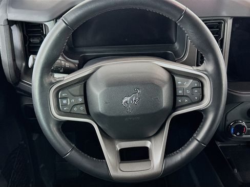 Used 2025 Ford Bronco Big Bend image 18