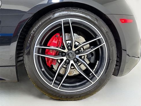 Used 2017 Audi R8 V10 image 35