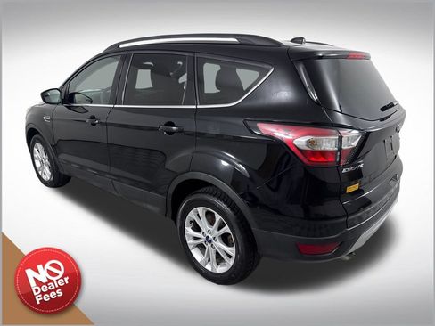 Used 2018 Ford Escape SE FWD image 6