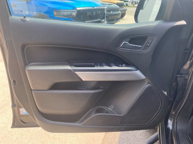 Used 2020 Chevrolet Colorado LT w/ LT Convenience Package AWD/4WD image 10