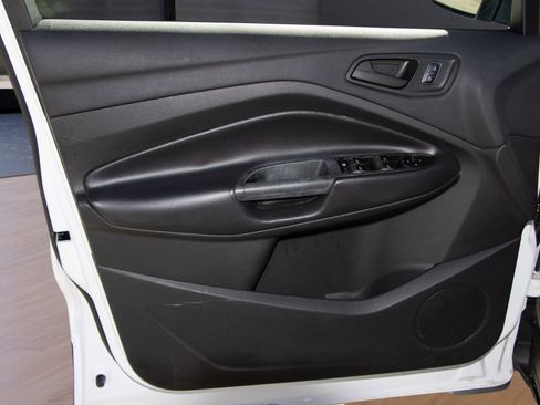 Used 2017 Ford Escape S image 13