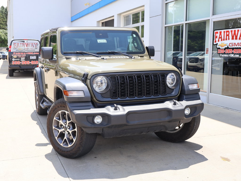 Used 2025 Jeep Wrangler Unlimited Sport AWD/4WD image 35