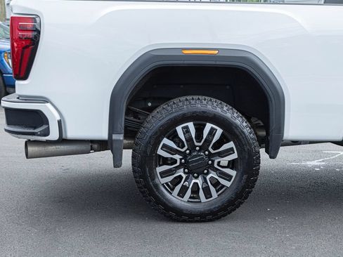 Used 2025 GMC Sierra 3500 Denali Ultimate AWD/4WD image 12