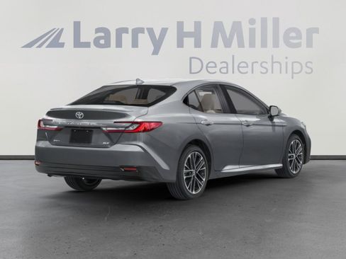 New 2026 Toyota Camry XLE FWD image 5