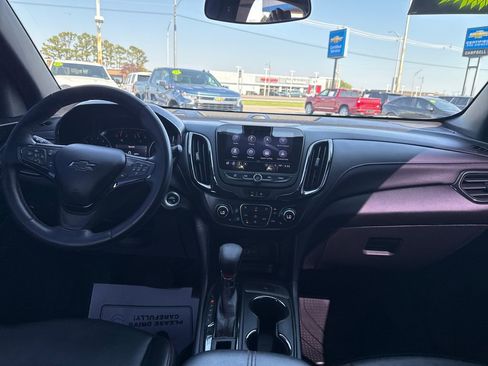Used 2023 Chevrolet Equinox RS w/ RS Leather Package AWD/4WD image 15