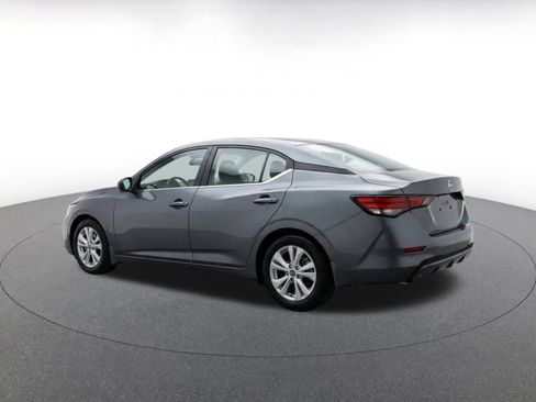 Used 2025 Nissan Sentra S FWD image 7