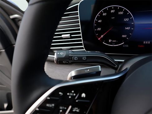 New 2026 Mercedes-Benz GLE 450 4MATIC image 39