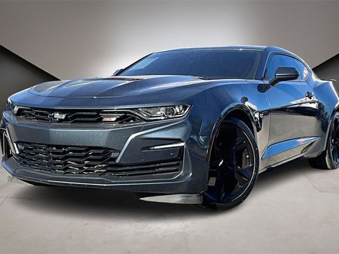 Used 2021 Chevrolet Camaro SS image 1