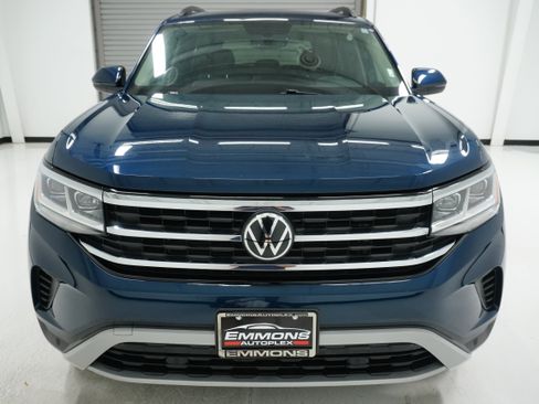 Used 2021 Volkswagen Atlas SE w/ Panoramic Sunroof Package image 2