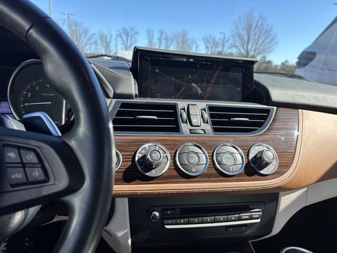 Used 2016 BMW Z4 sDrive28i image 31