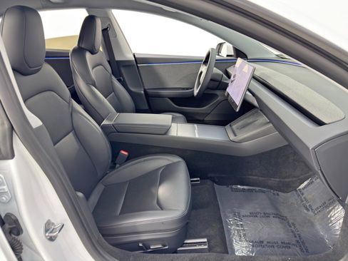 Used 2024 Tesla Model 3 Long Range image 16