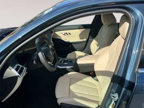 New 2026 BMW 330i xDrive Sedan w/ Premium Package image 9