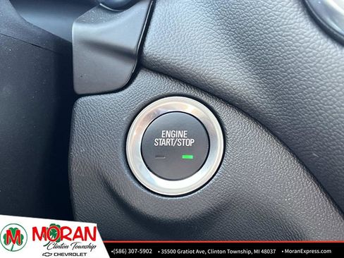 Certified 2024 Chevrolet Equinox LT FWD image 26