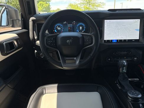 New 2026 Ford Bronco Outer Banks AWD/4WD image 15