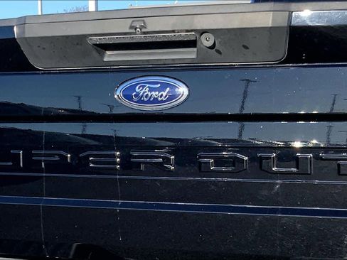 Certified 2020 Ford F350 Lariat w/ Lariat Ultimate Package image 9