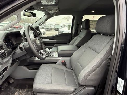 New 2025 Ford F150 Lightning XLT AWD/4WD image 10