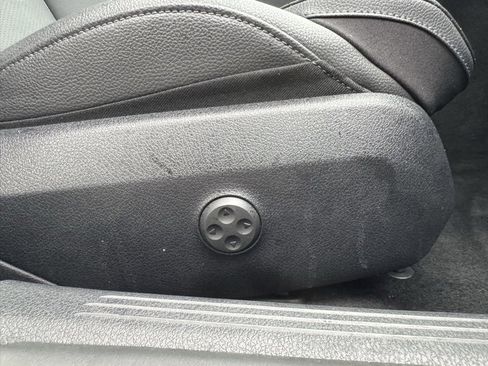 Used 2024 Mercedes-Benz C 300 Sedan w/ AMG Line w/ Night Package image 33