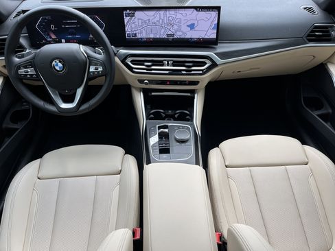 Used 2024 BMW 330i Sedan w/ Premium Package image 3