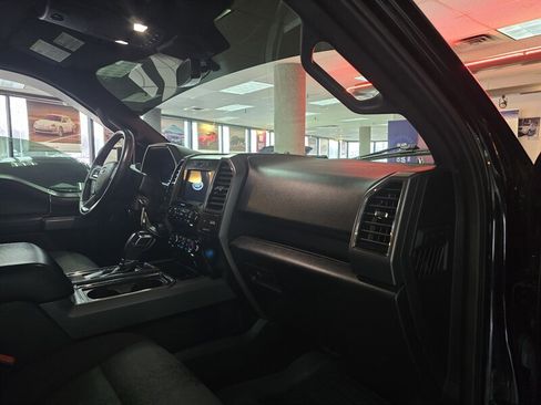 Used 2019 Ford F150 XLT w/ Equipment Group 302A Luxury image 13