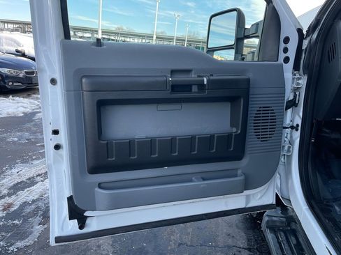 Used 2015 Ford F350 XL image 11