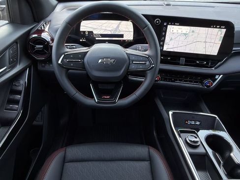 New 2027 Chevrolet Equinox RS w/ Safety and Technology Package FWD image 10