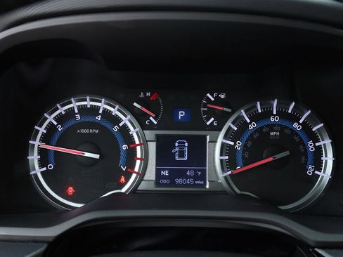 Used 2019 Toyota 4Runner Limited image 26