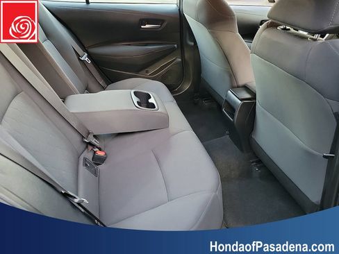 Used 2020 Toyota Corolla LE FWD image 23