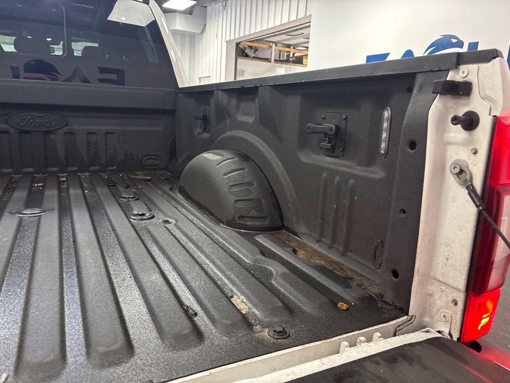 Used 2021 Ford F250 Lariat AWD/4WD image 32