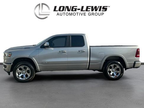 Used 2019 RAM 1500 Laramie AWD/4WD image 2