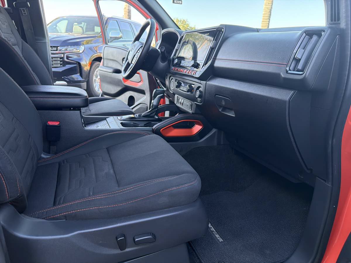 Used 2025 Nissan Frontier Pro-X w/ Pro Convenience Package RWD image 36