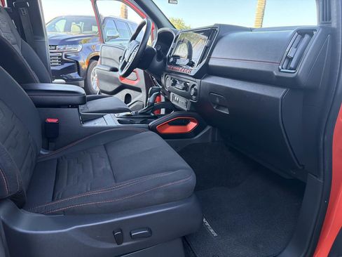 Used 2025 Nissan Frontier Pro-X w/ Pro Convenience Package RWD image 36