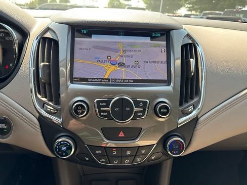 Used 2016 Chevrolet Cruze Premier FWD image 22
