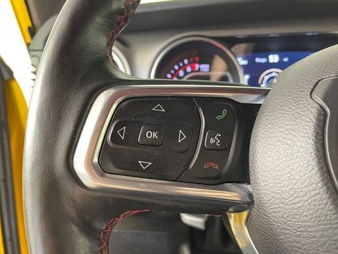 Used 2019 Jeep Wrangler Rubicon w/ Cold Weather Group AWD/4WD image 11