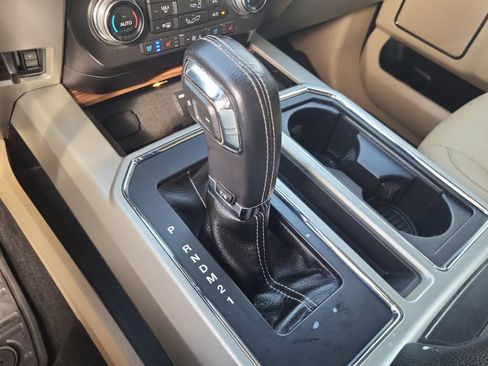 Used 2015 Ford F150 Lariat w/ Equipment Group 502A Luxury image 16