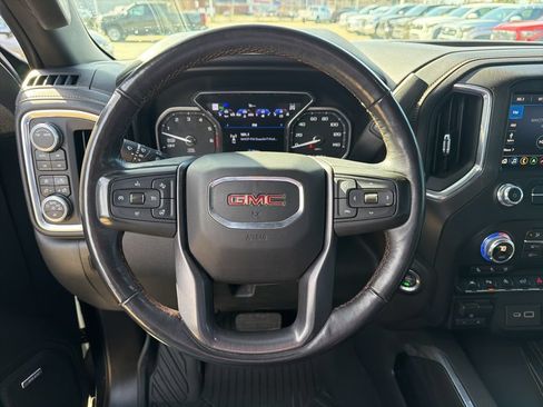 Used 2020 GMC Sierra 1500 AT4 w/ AT4 Premium Package AWD/4WD image 14