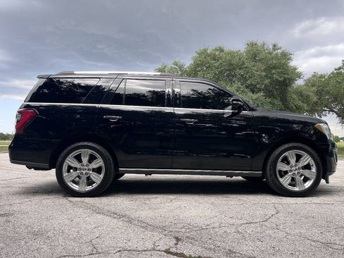Used 2020 Ford Expedition Limited RWD image 13