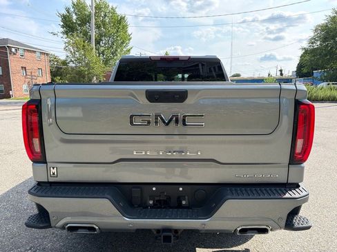 Used 2025 GMC Sierra 1500 Denali Ultimate AWD/4WD image 6
