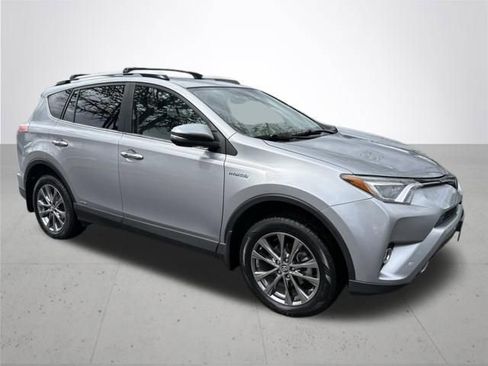 Used 2018 Toyota RAV4 Limited w/ Advanced Technology Package AWD/4WD image 4
