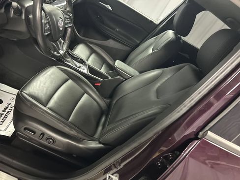 Used 2020 Buick Encore GX Essence FWD image 10