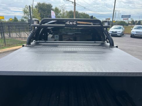 Used 2020 RAM 1500 Tradesman w/ Chrome Appearance Group image 7