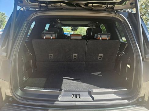 Used 2021 Lincoln Navigator Reserve w/ Luxury Package image 7