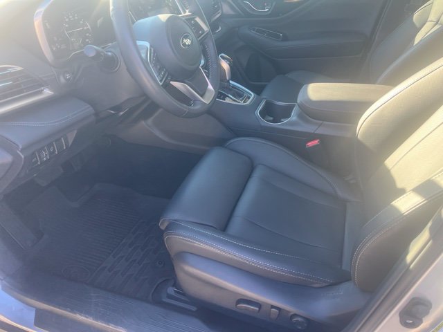Used 2024 Subaru Outback Touring AWD/4WD image 7
