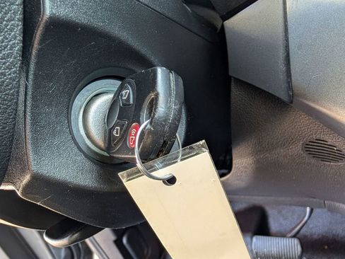 Used 2017 Ford Escape SE image 37