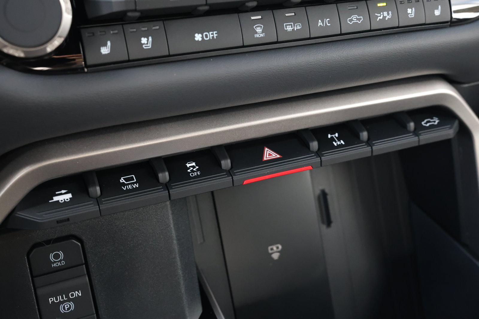 New 2026 Toyota Tundra Limited AWD/4WD image 24