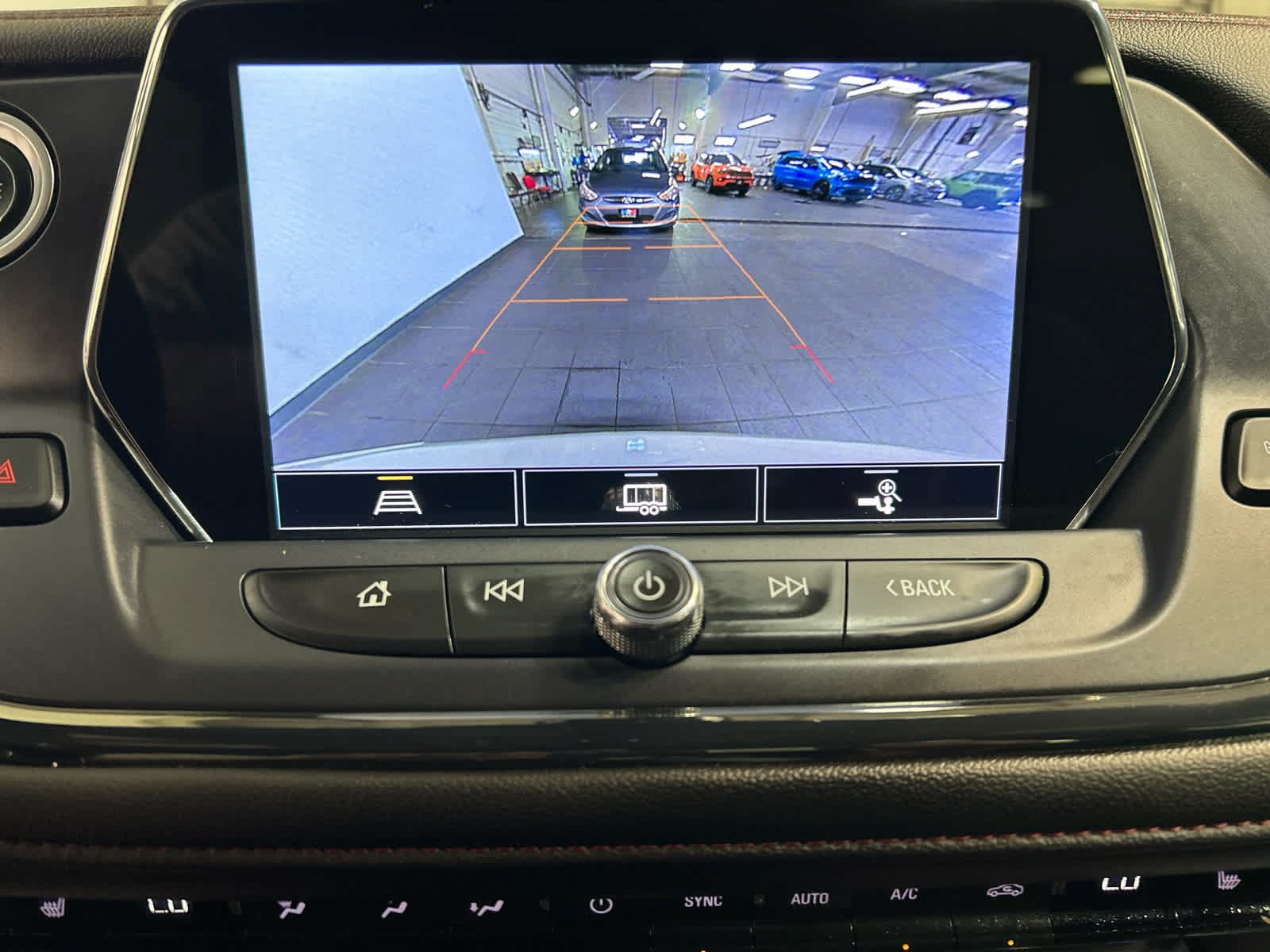 Used 2022 Chevrolet Blazer RS w/ Enhanced Convenience Package AWD/4WD image 5