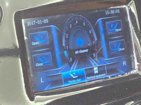 Used 2023 Mercedes-Benz Metris Passenger image 21