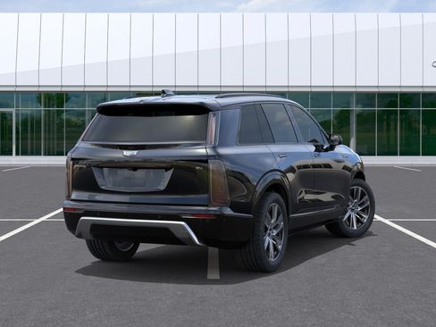 New 2027 Cadillac Vistiq Luxury w/ LPO, Floor Liner Package AWD/4WD image 4