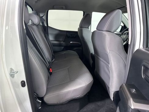 Used 2021 Toyota Tacoma SR5 image 27